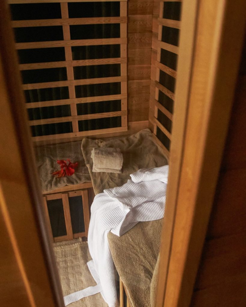 Embracing Radiant Bliss Why Infrared Saunas Outshine Coal & Steam